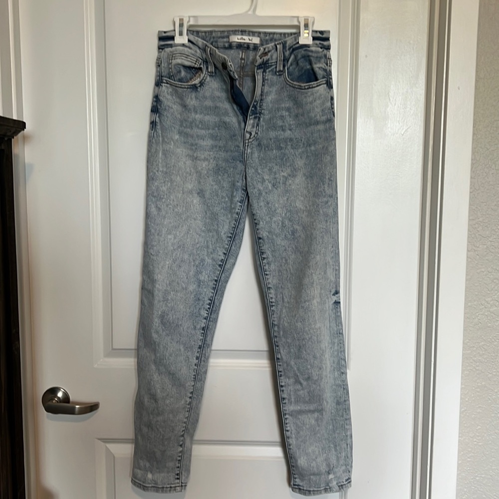 High rise mom jeans